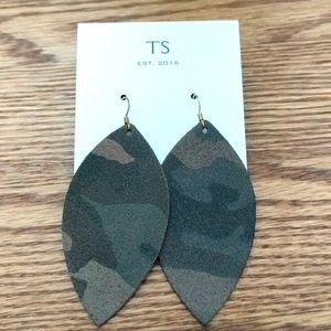 Trend Shop camo leather earrings